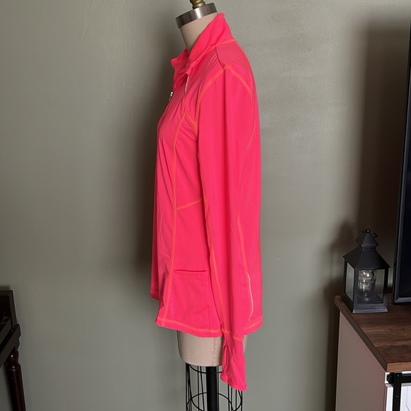 HOLIDAY SALE Everlast Long sleeve Fitness Top - Picture 5 of 6